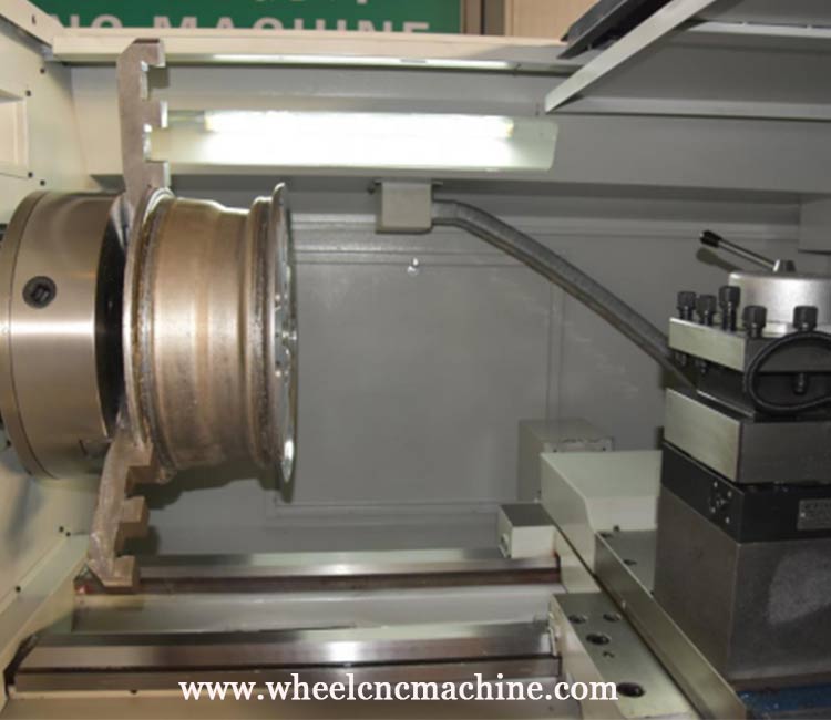 alloy-wheel-repair-lathe-CK6180A-Was-Exported-to-UK