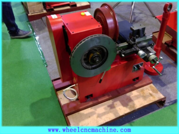 Auto Brake Disc Lathe C9335 Was exported to Iraq