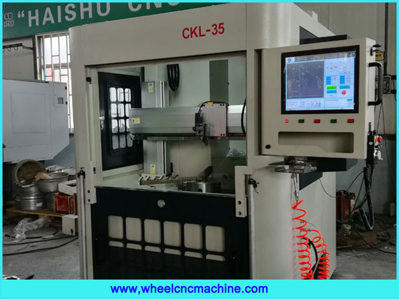 CKL35 Vertical Car Wheel Repair Machine was Exported to Vietnam